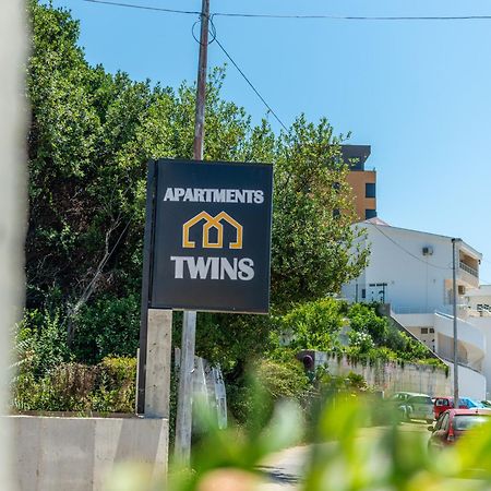 Twins Apartments อุลซิน ภายนอก รูปภาพ